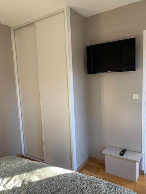 Top Appartement 2 Pieces La Richardais Exterior photo
